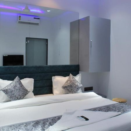 Hotel The Lowell 苏拉特 外观 照片