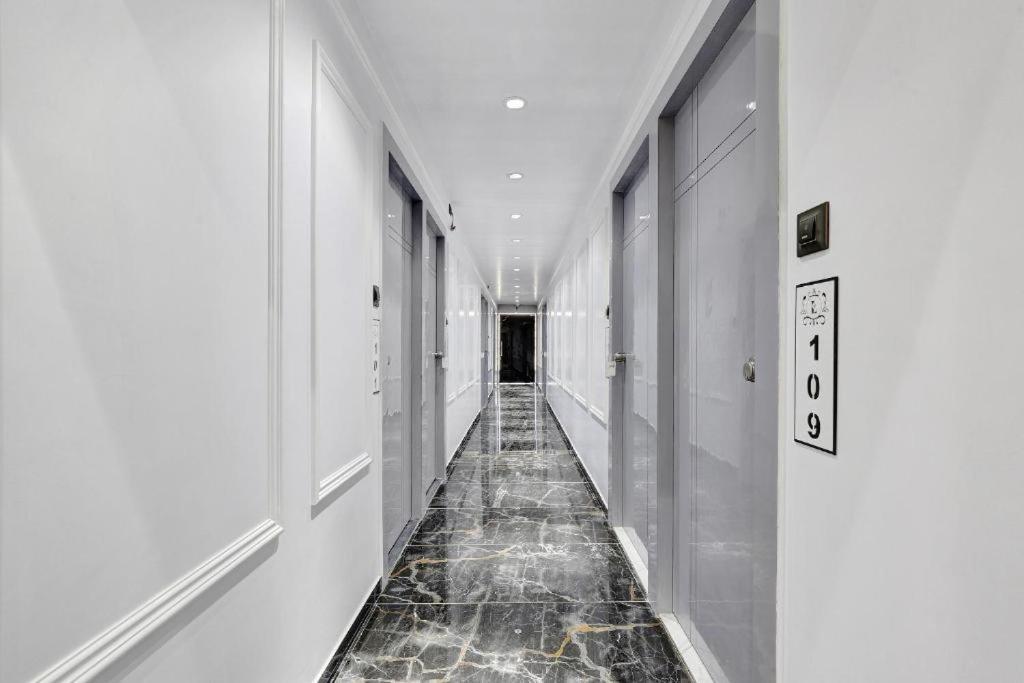 Hotel The Lowell 苏拉特 外观 照片